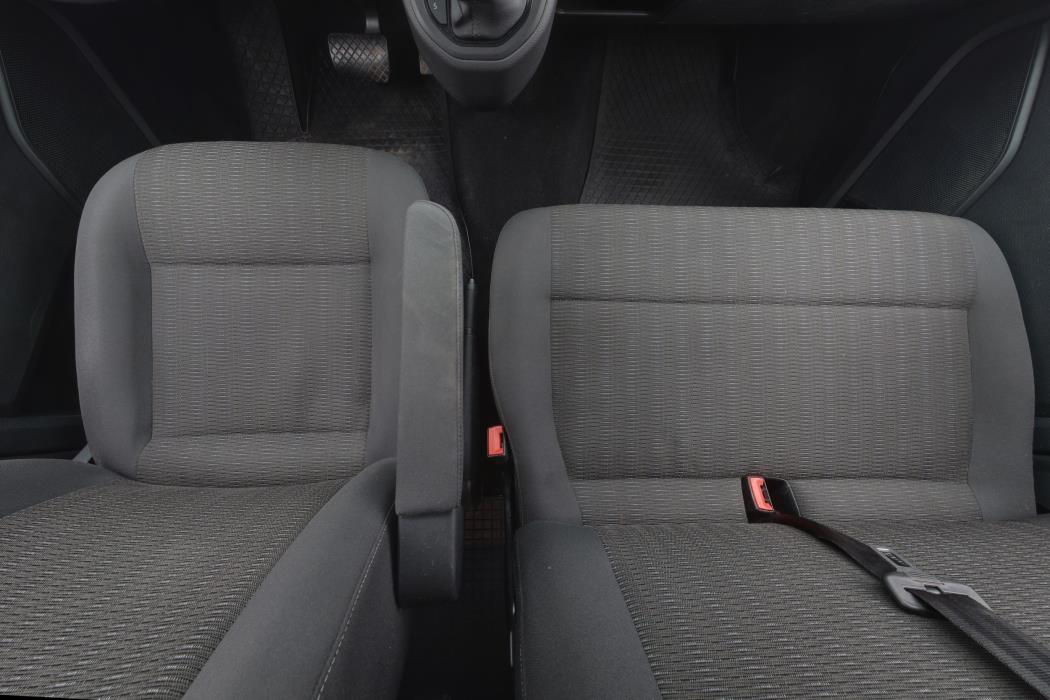 Volkswagen Caravelle 2017
