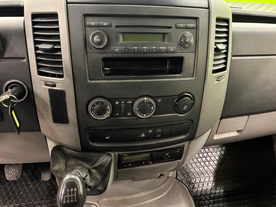 Volkswagen Crafter 2011