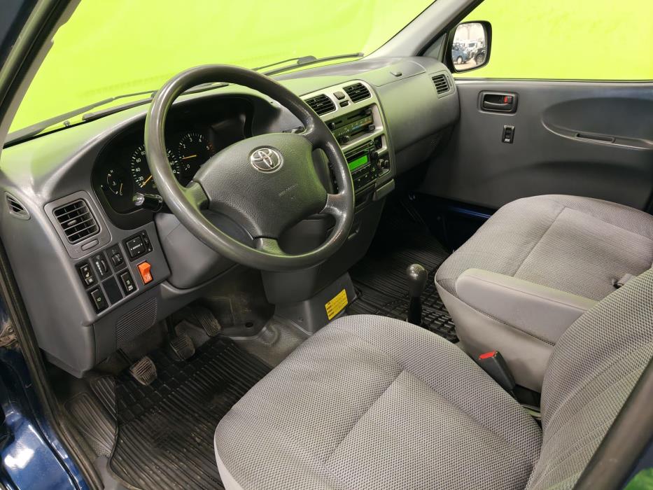 Toyota Hiace 2007