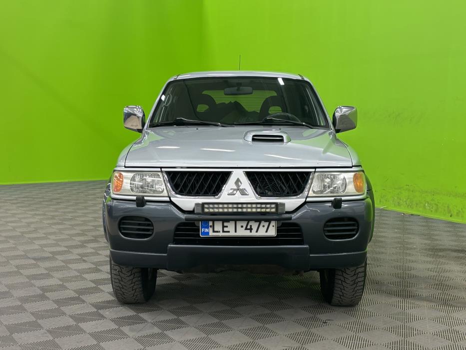 Mitsubishi Pajero Sport 2005