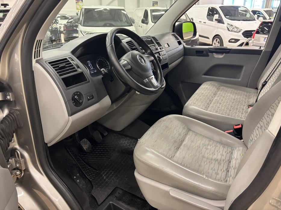 Volkswagen Transporter 2013