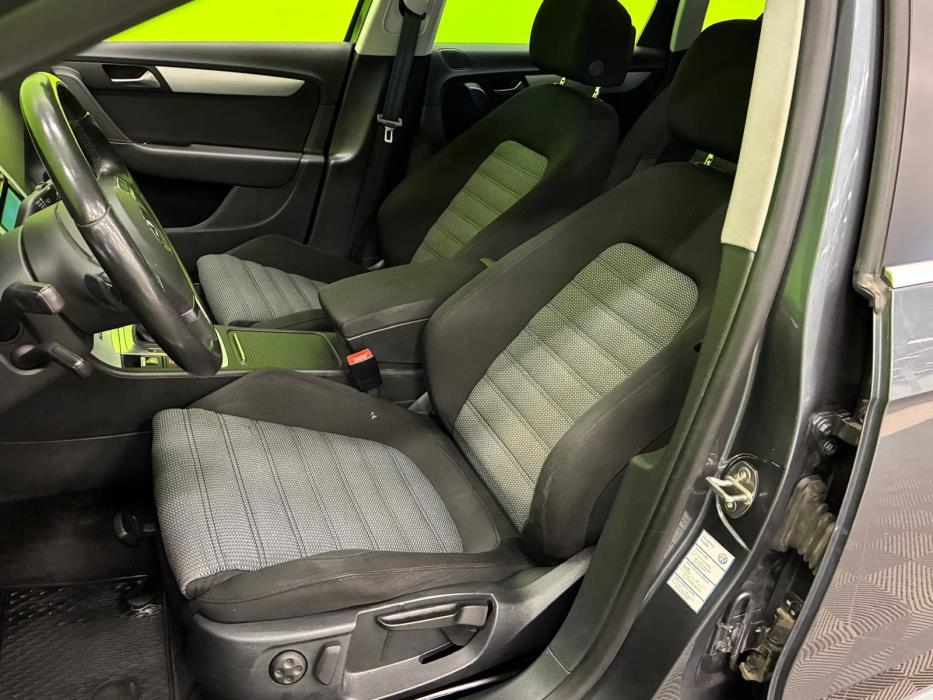 Volkswagen Passat 2013