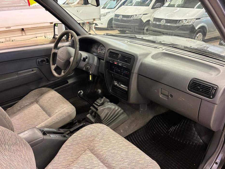Nissan King Cab 1999