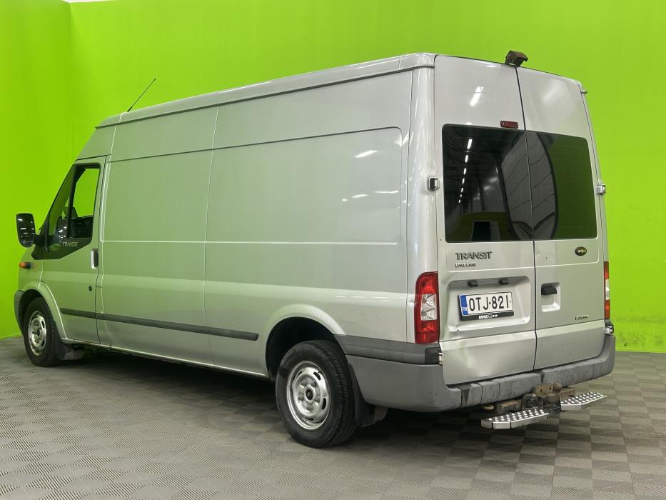 Ford Transit 2012