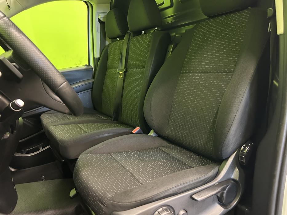 Mercedes-Benz Vito 2021