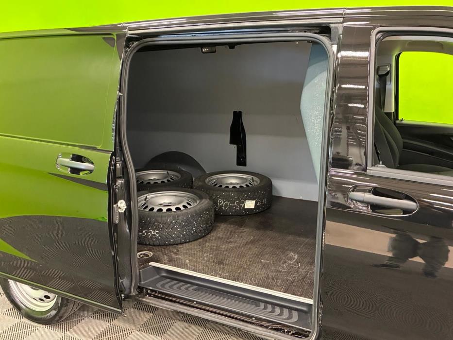 Mercedes-Benz Vito 2023