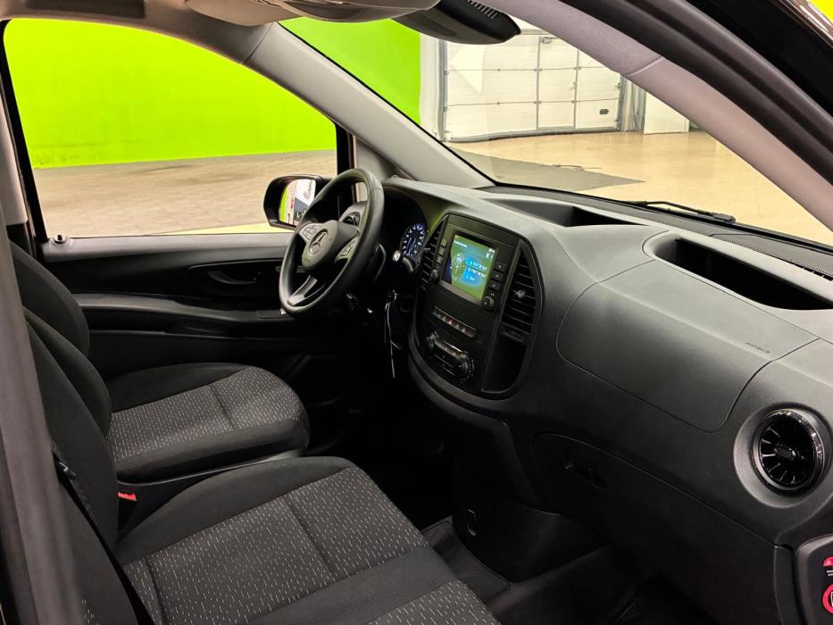 Mercedes-Benz Vito 2023