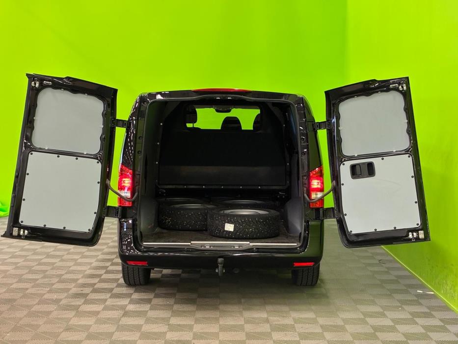 Mercedes-Benz Vito 2023