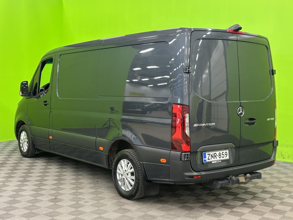 Mercedes-Benz Sprinter 2021