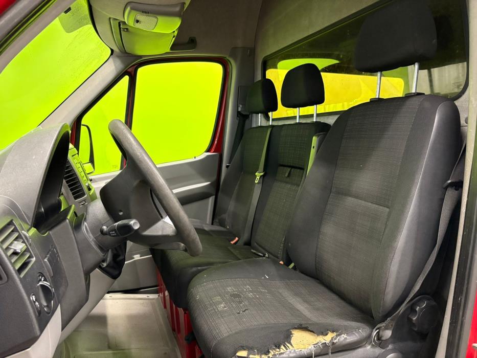 Mercedes-Benz Sprinter 2013