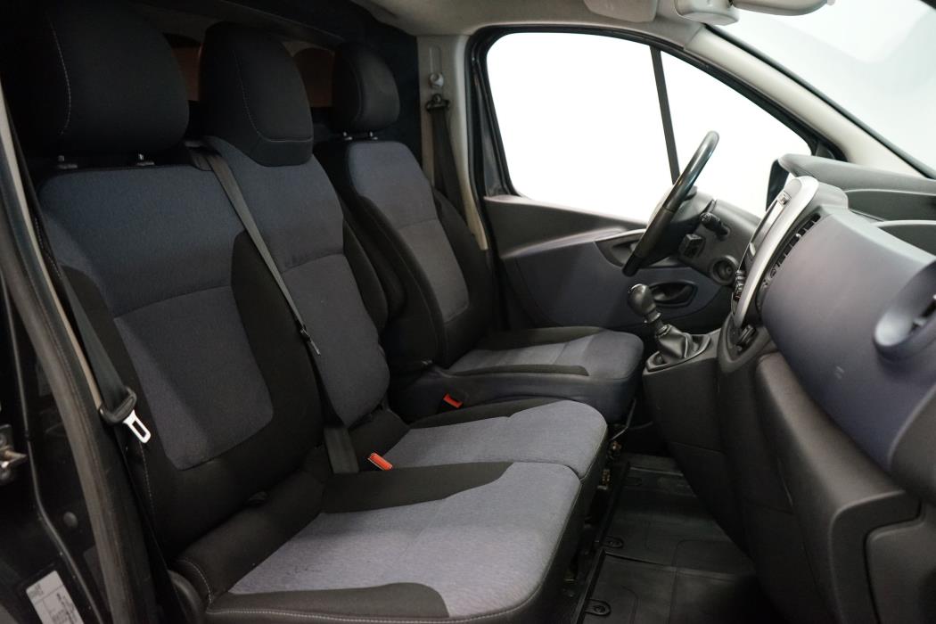 Opel Vivaro 2015