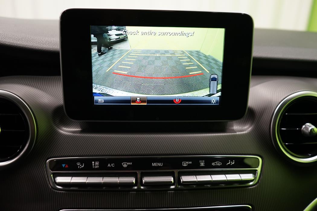 Mercedes-Benz V 2015