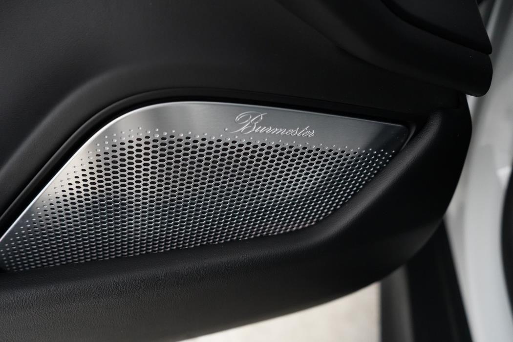 Porsche Taycan 2021