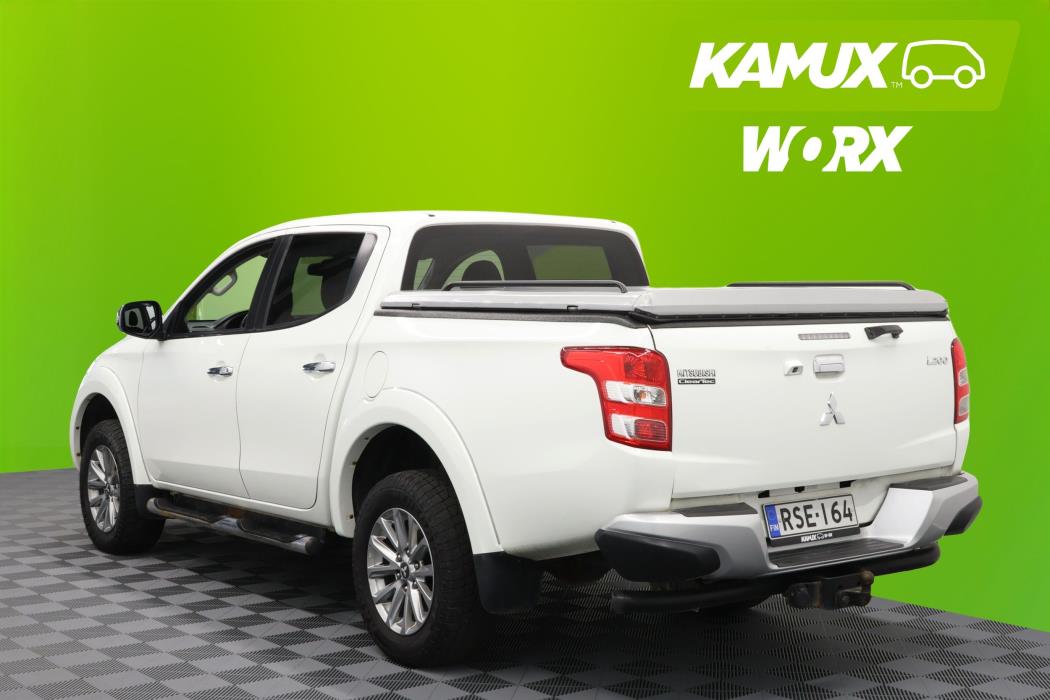 Mitsubishi L200 2015