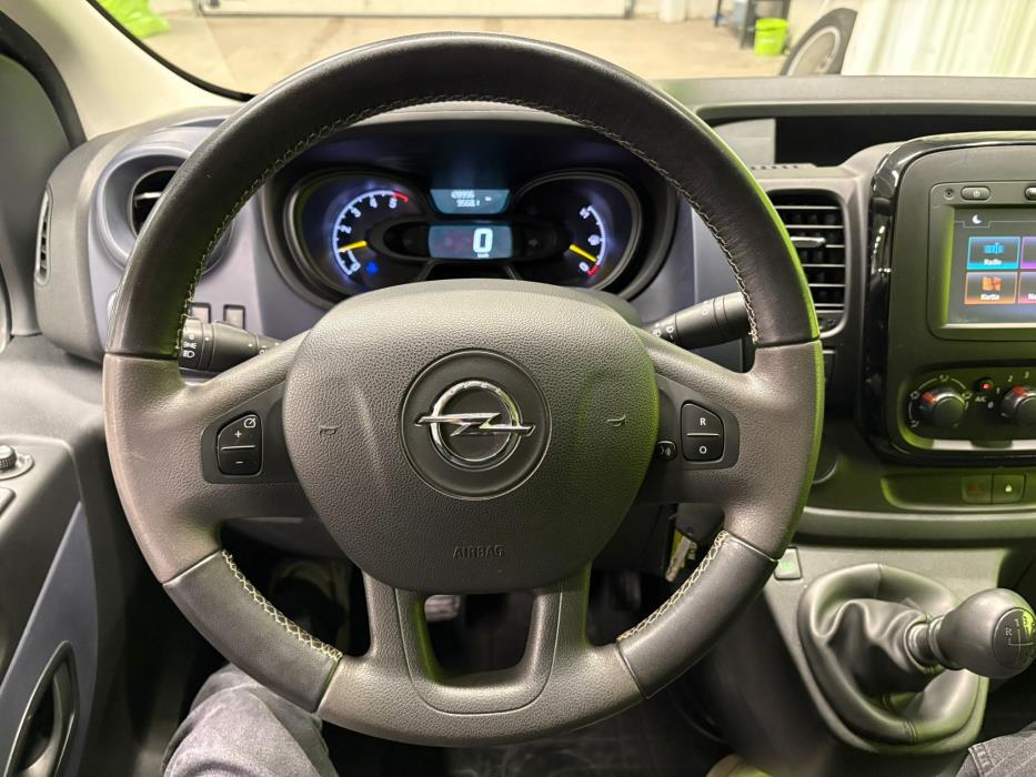 Opel Vivaro 2016
