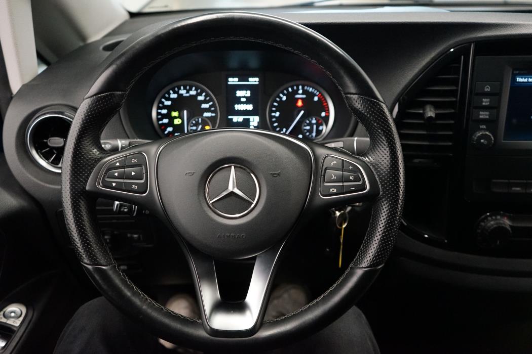 Mercedes-Benz Vito 2023