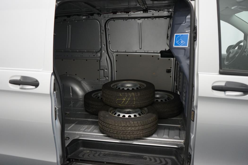 Mercedes-Benz Vito 2023