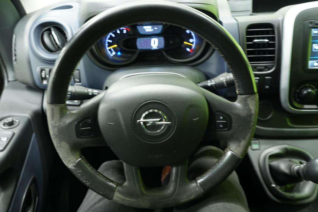 Opel Vivaro 2015
