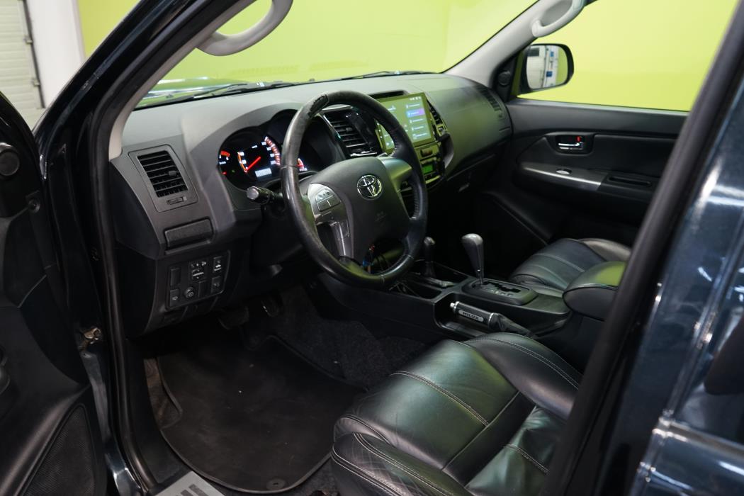 Toyota Hilux 2014