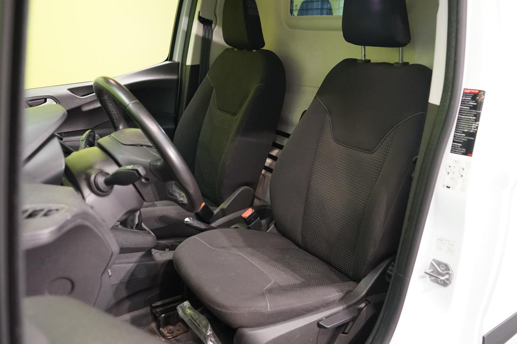 Ford Transit Courier 2019