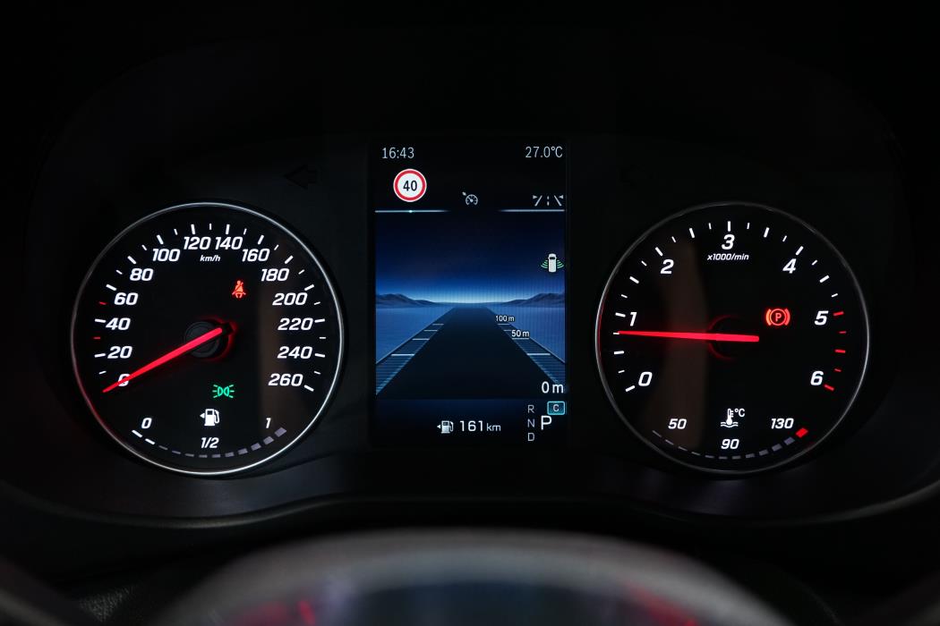 Mercedes-Benz Vito 2025