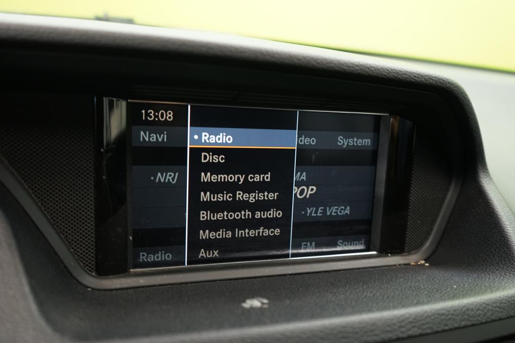 Mercedes-Benz E 2010