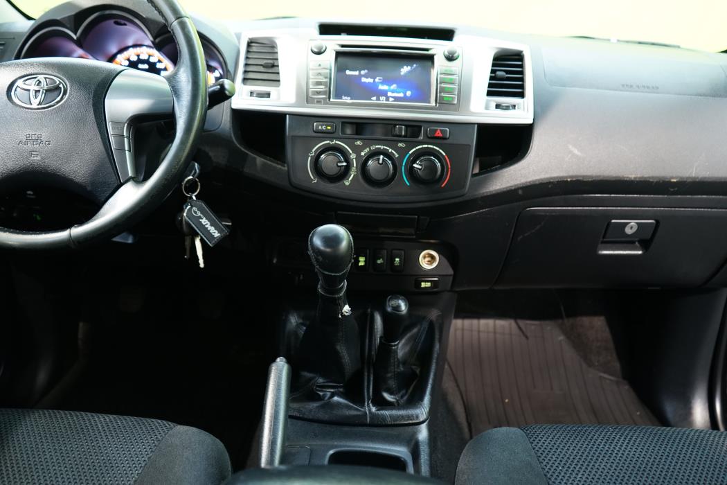 Toyota Hilux 2015