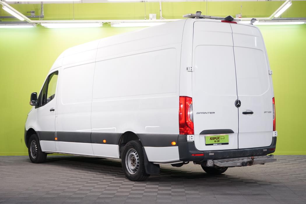 Mercedes-Benz Sprinter 2021