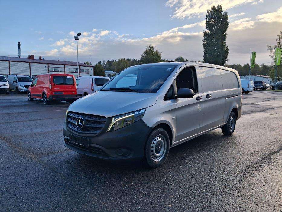 Mercedes-Benz Vito 2023