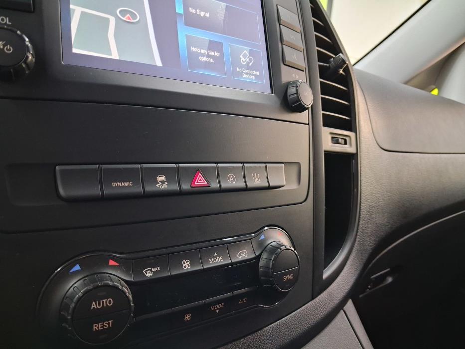 Mercedes-Benz Vito 2023