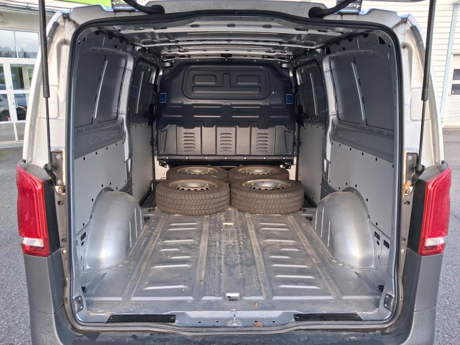Mercedes-Benz Vito 2023