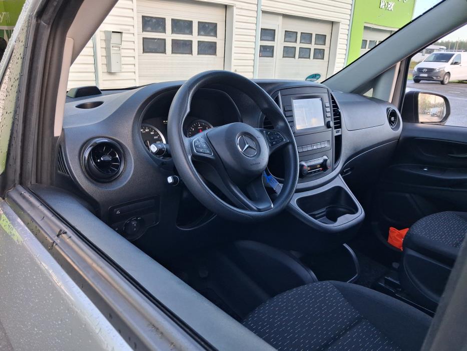 Mercedes-Benz Vito 2023