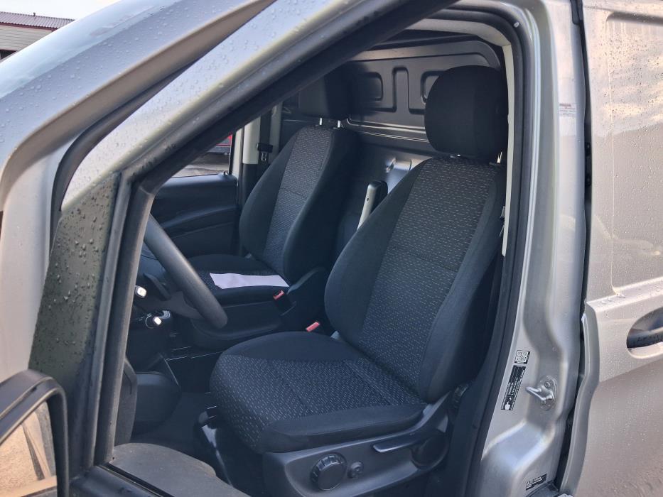 Mercedes-Benz Vito 2023