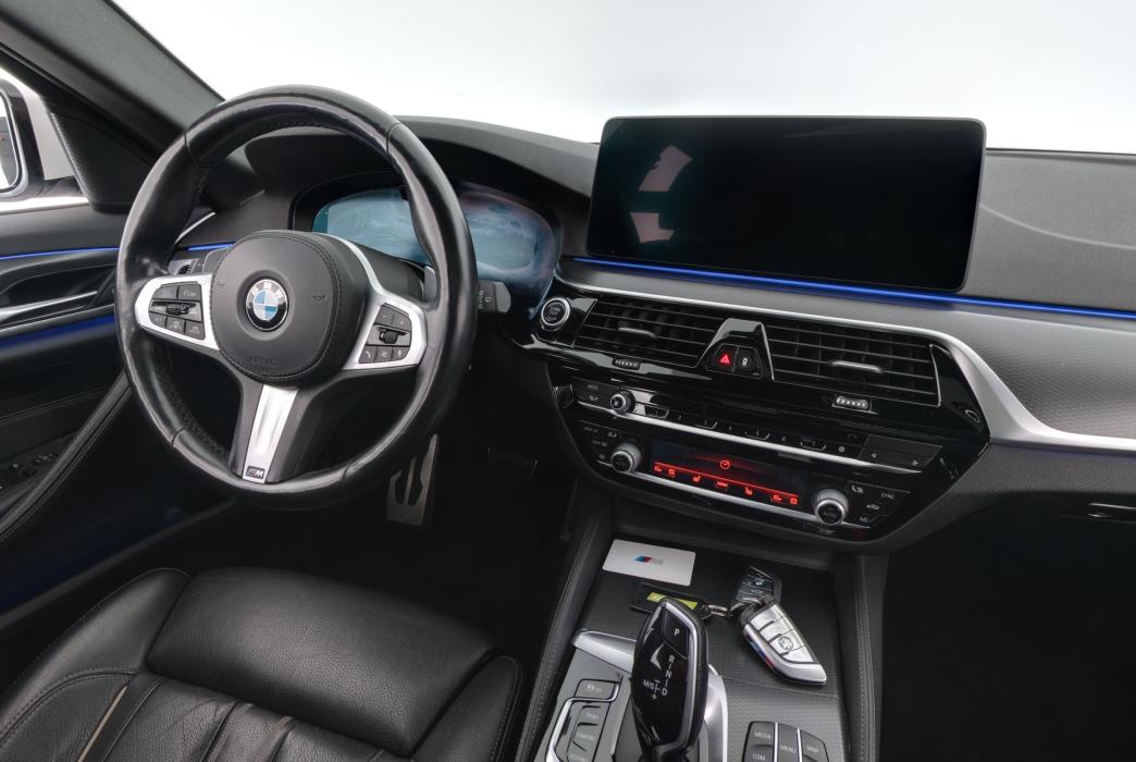BMW 530 2021