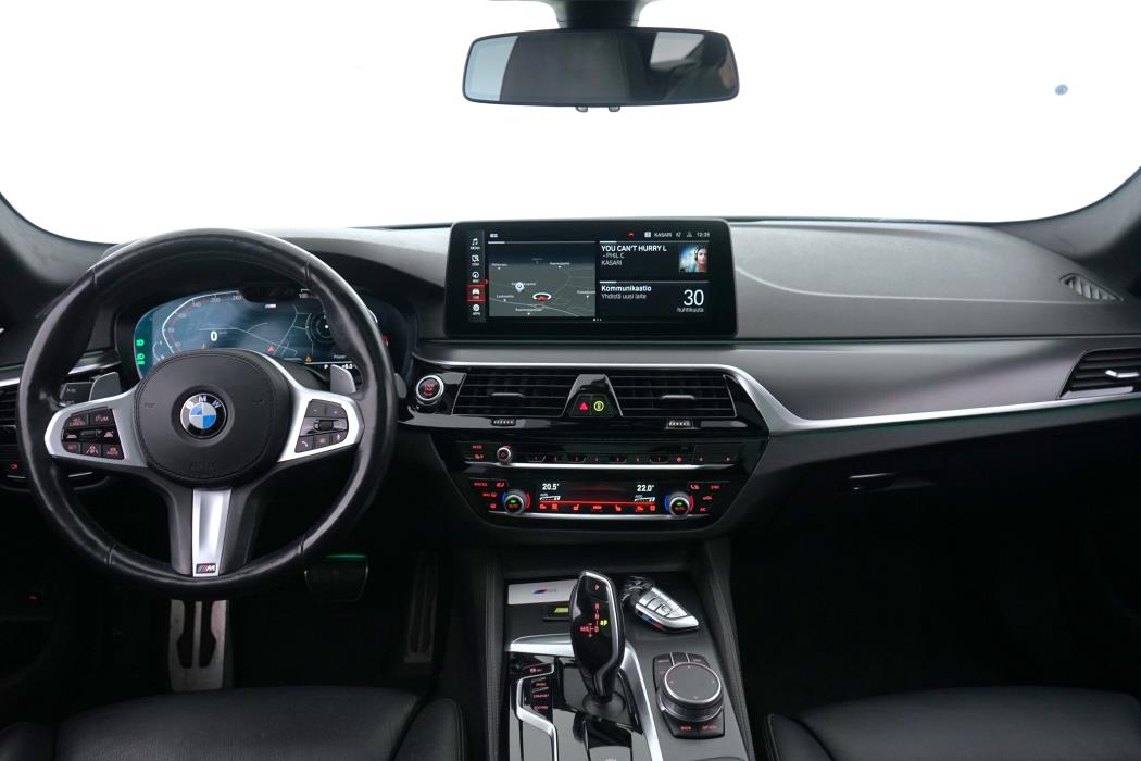 BMW 530 2021