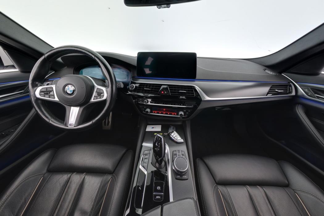 BMW 530 2021