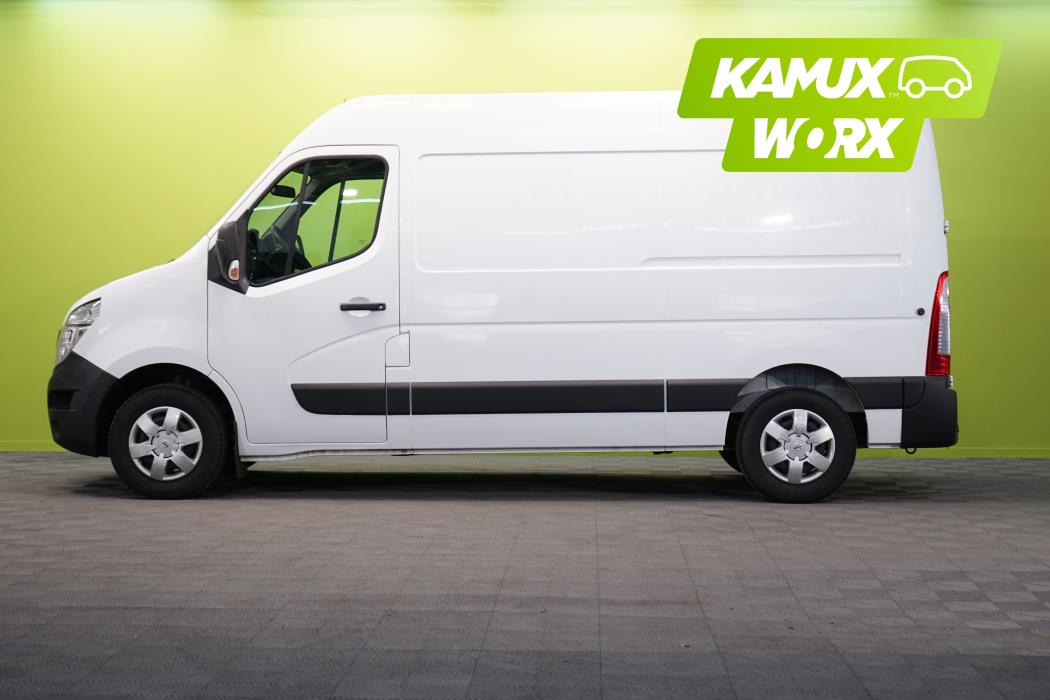 Nissan NV400 2021