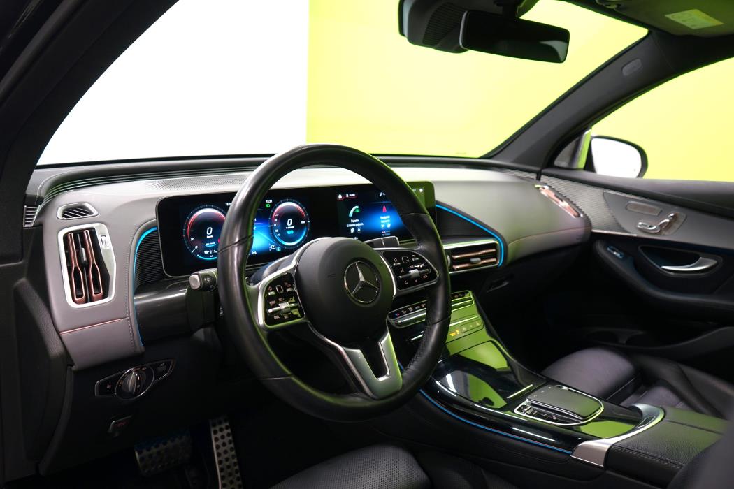 Mercedes-Benz EQC 2020
