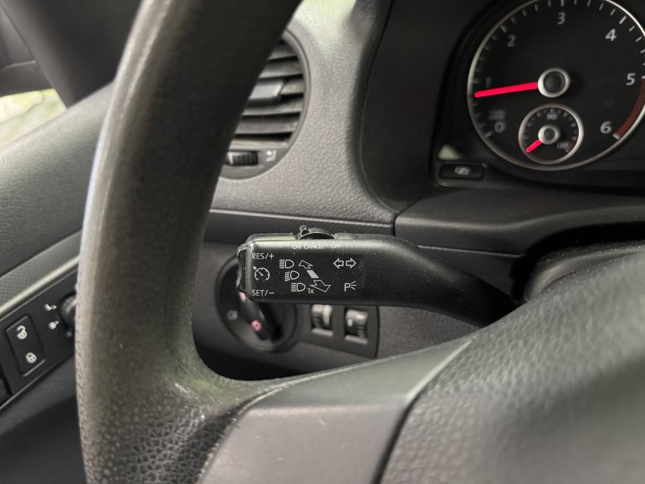 Volkswagen Caddy 2012