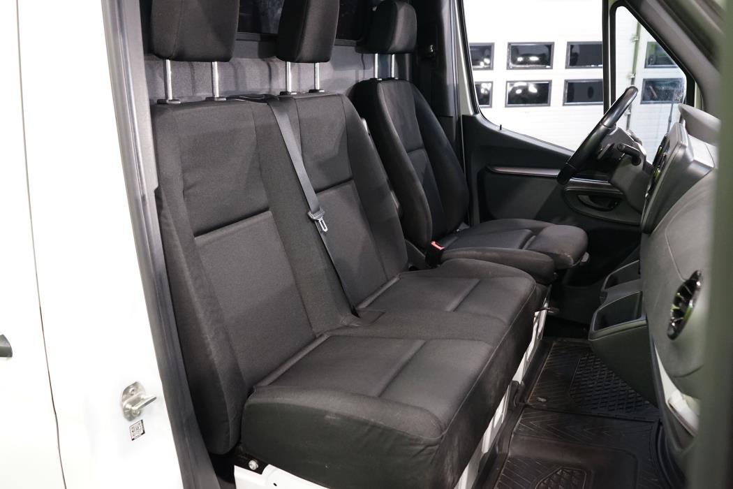 Mercedes-Benz Sprinter 2021