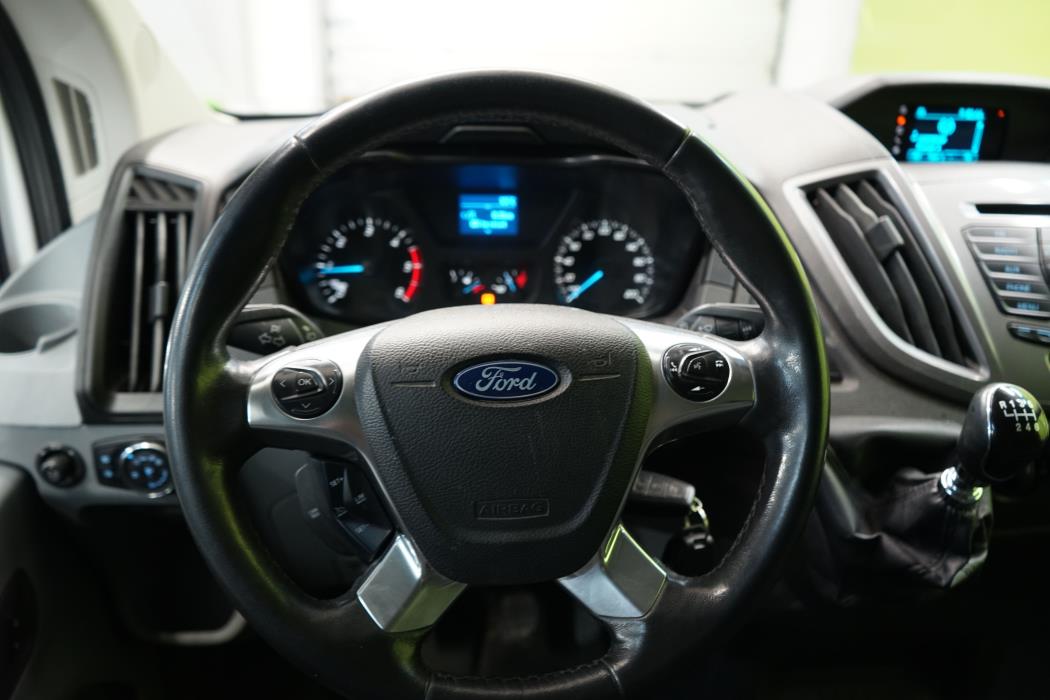 Ford Transit 2016