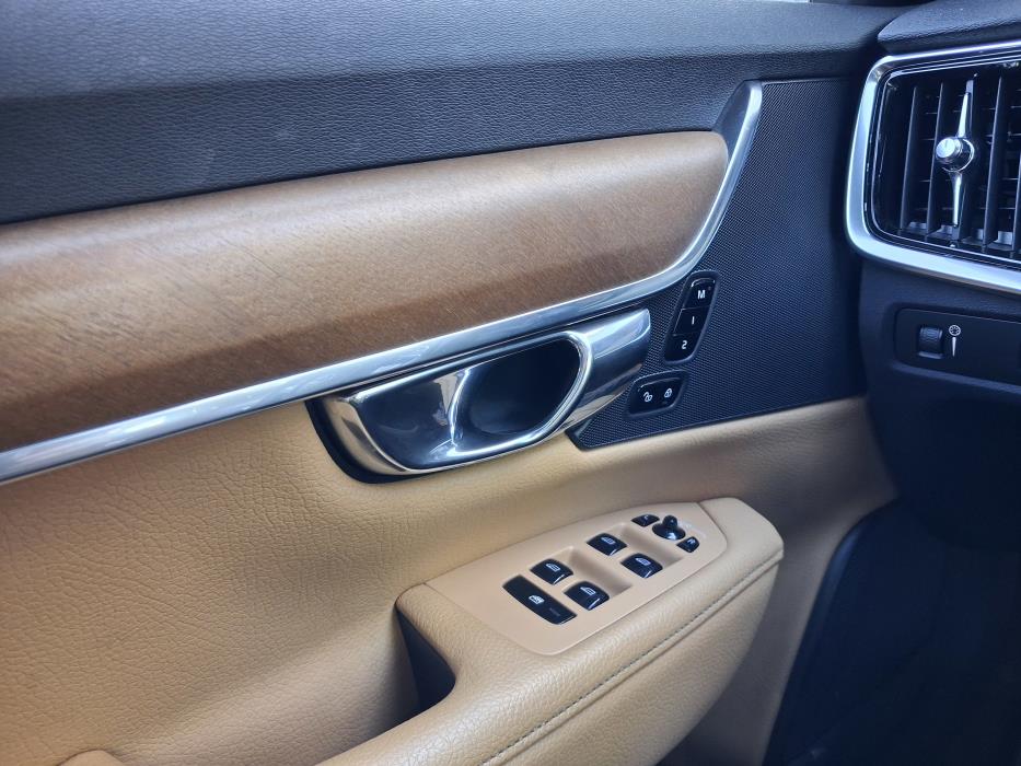 Volvo V90 2017