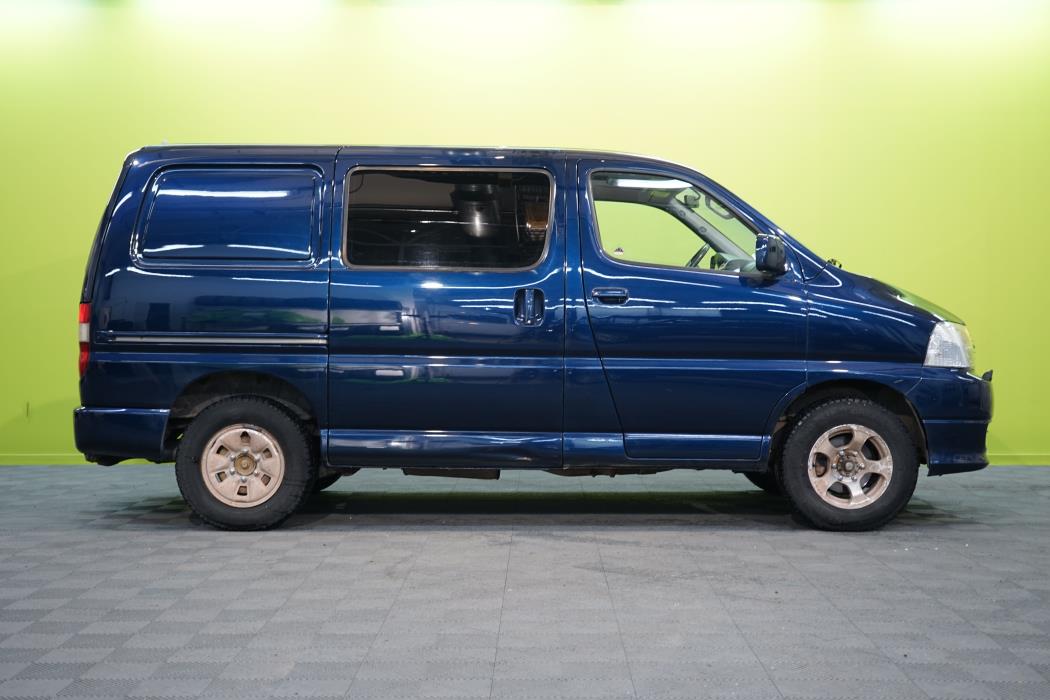 Toyota Hiace 2008