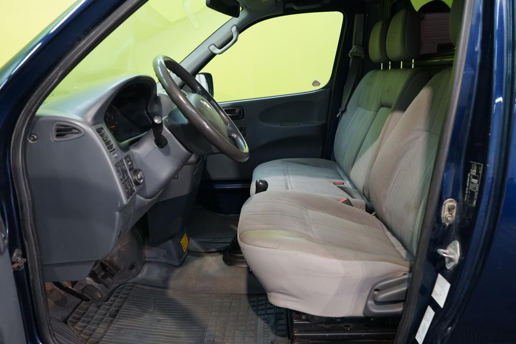 Toyota Hiace 2008