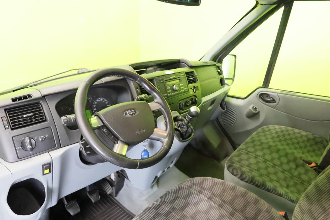 Ford Tourneo 2012