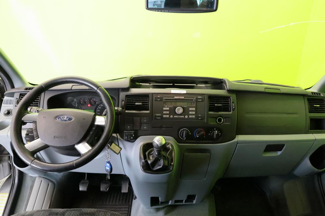 Ford Tourneo 2012
