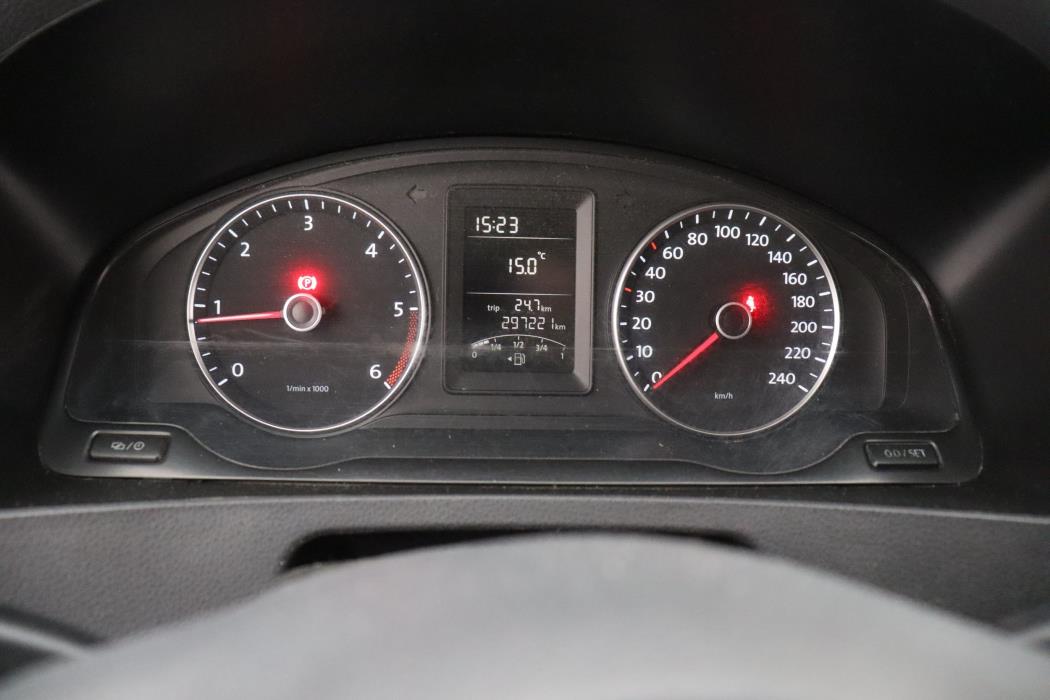 Volkswagen Caravelle 2012