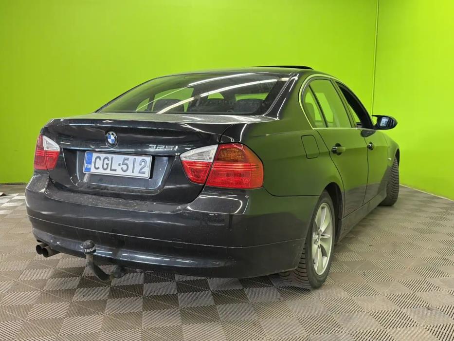 BMW 325 2007