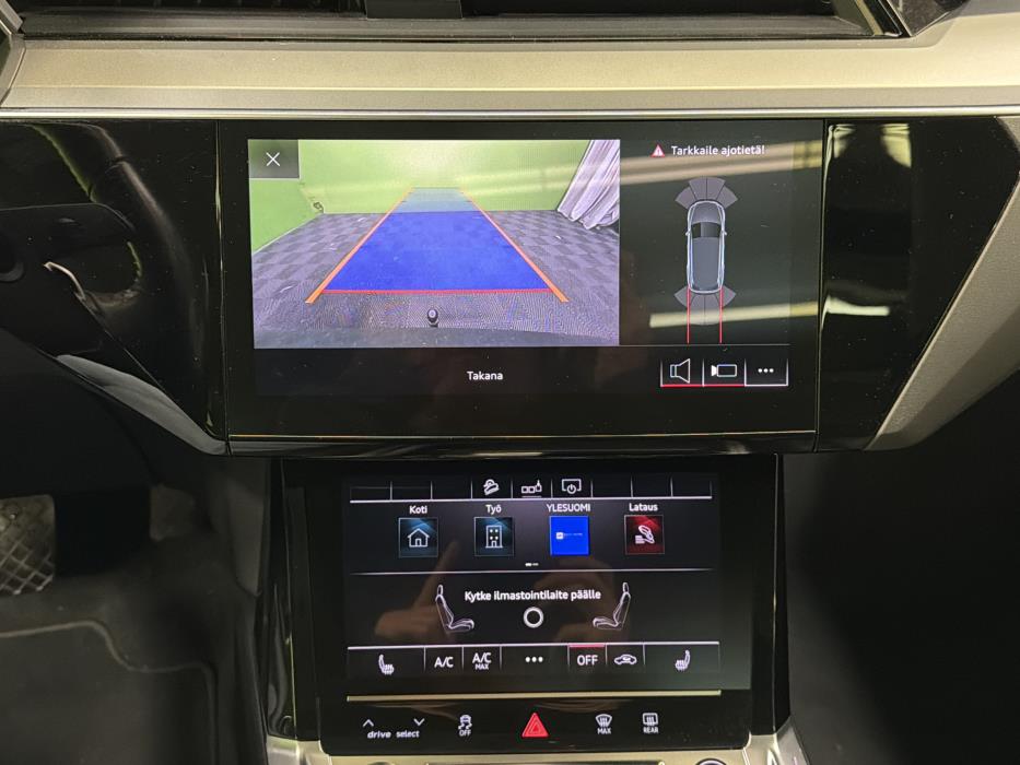 Audi e-tron 2019