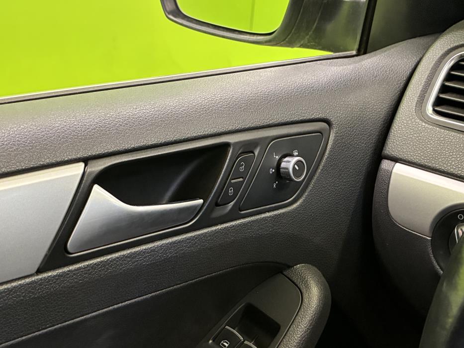 Volkswagen Jetta 2014